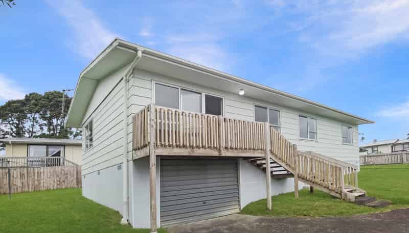 5 Flaunty Place, West Harbour