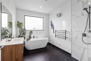 7 Lancewood Terrace, Oceanview