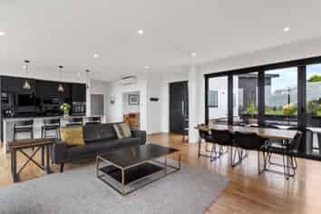 7 Lancewood Terrace, Oceanview