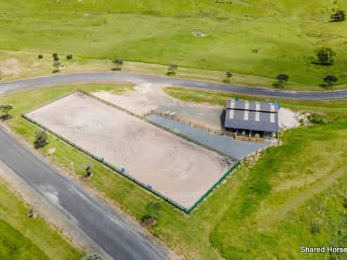 2 Pinetree Close, Kaiwaka