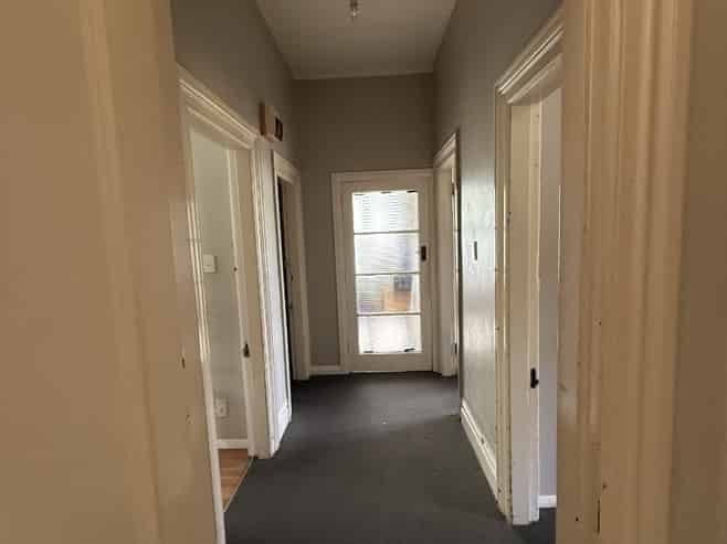 A/4 Rixon Grove, Mount Victoria