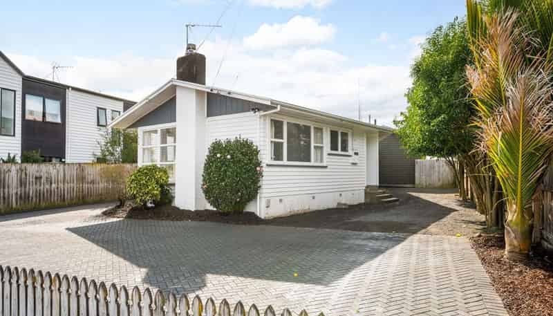 1/54 May Street, Hamilton East