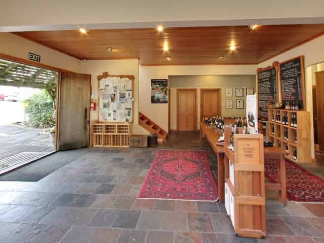 For Lease - Unique offices, retail at - 601 ST HWY 16