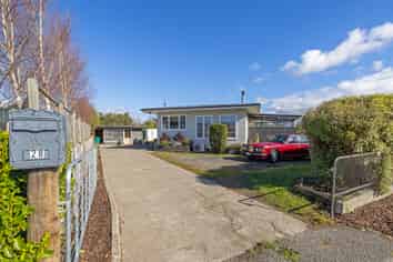 28 Oxford Street, Martinborough