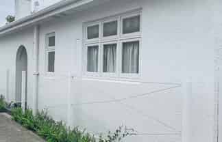 2/104 Alexandra Crescent, Mayfair