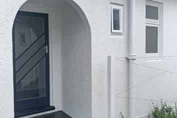 2/104 Alexandra Crescent, Mayfair