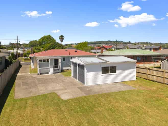 13 Valentine Street, Papakura