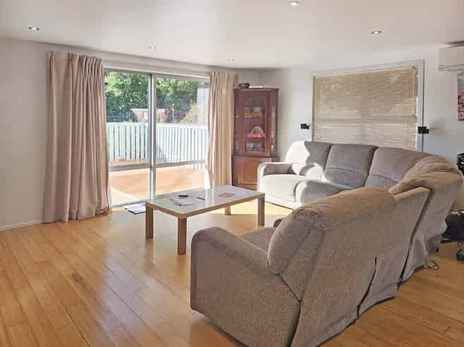 8 Otonga Heights, Maungaraki