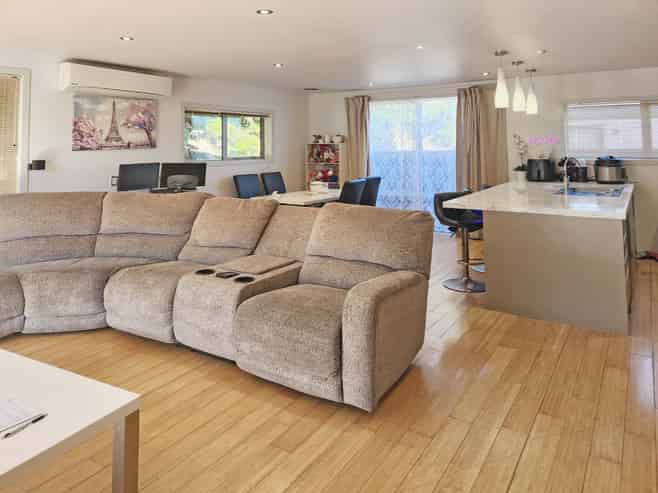 8 Otonga Heights, Maungaraki