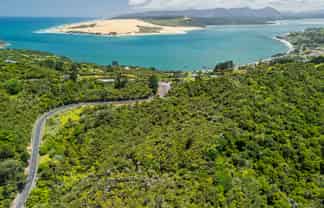 Pt Waiwhat State Highway 12, Omapere