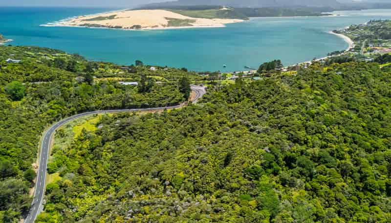 Pt Waiwhat State Highway 12, Omapere