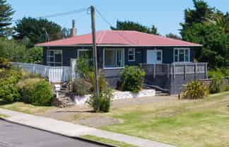141 Kahukura Avenue, Waitarere Beach