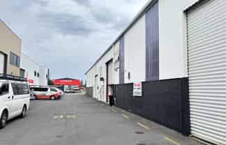 Light, bright and ready to go!