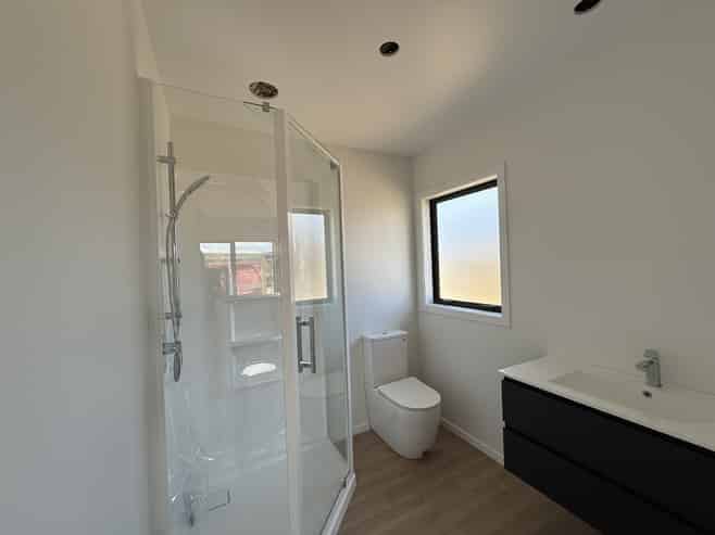 18A Neinei Place, Wharewaka