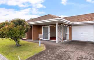 10/6 Campbell Close, Whangamata