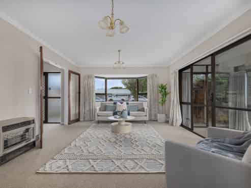 8A Warrimoo Street, Paraparaumu