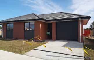 18 Haddonstone Avenue, Rototuna North