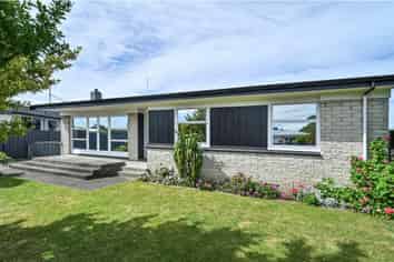 52 Folkestone Drive , Flaxmere