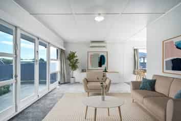 52 Folkestone Drive , Flaxmere