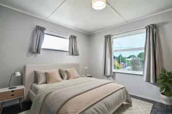 52 Folkestone Drive , Flaxmere