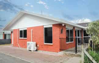 2/107 Fox Street, Avenal