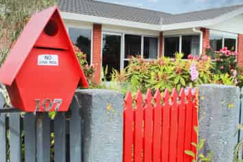 2/107 Fox Street, Avenal