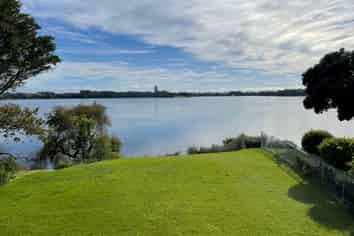 41 Lake View Road, Takapuna