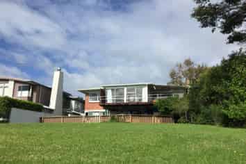 41 Lake View Road, Takapuna