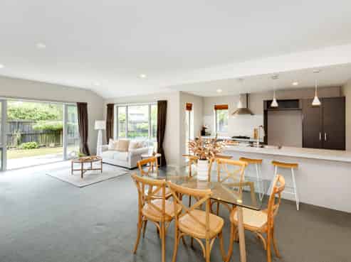 27 Kinglear Drive, Rolleston