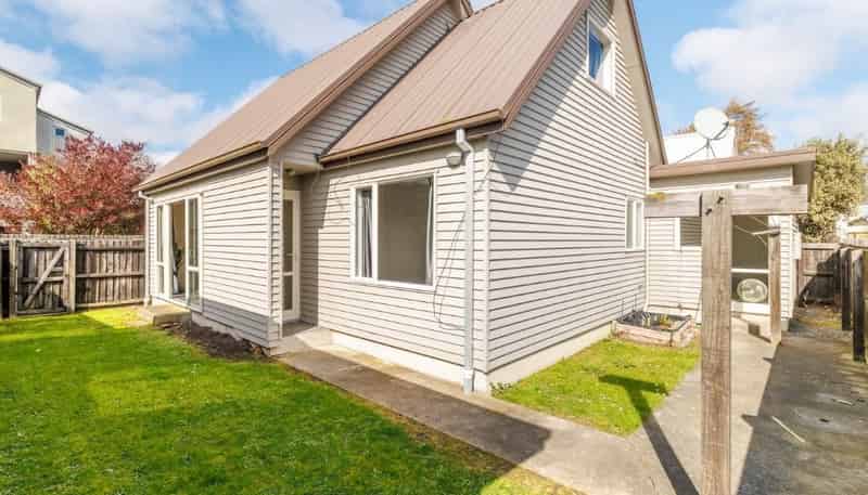 2/523 St Asaph Street, Phillipstown