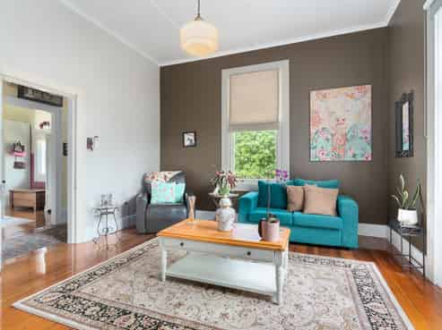 463 High Street South, Carterton