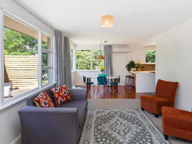 53 Johns Road, Belfast