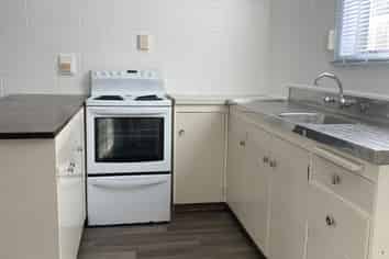 2/17 Opoia Road, Claudelands