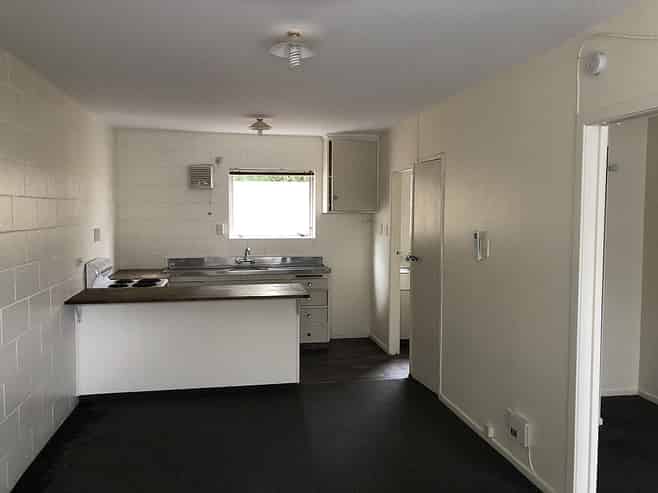 2/17 Opoia Road, Claudelands