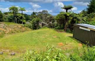 1092 Driving Creek Road, Coromandel