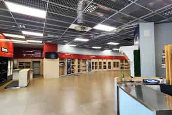 PRIME HOMEZONE RETAIL OR SHOWROOM
