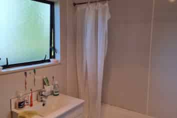 18A Hatherley Palce, Clendon Park