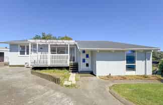 7 Rogers Street, Castlecliff