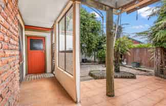 807b Avenue Road East, Saint Leonards