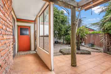 807b Avenue Road East, Saint Leonards