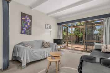 807b Avenue Road East, Saint Leonards