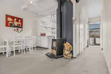 807b Avenue Road East, Saint Leonards