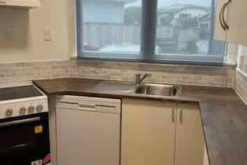 2/184 Powderham Street, New Plymouth