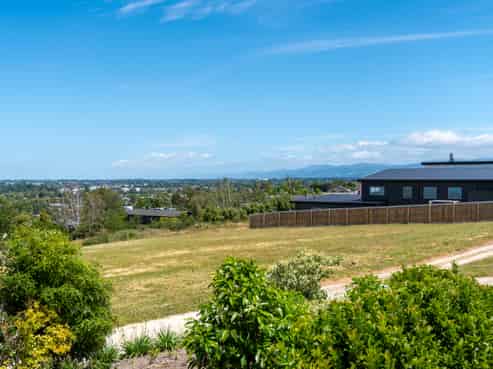 5 Boltons Road, Masterton