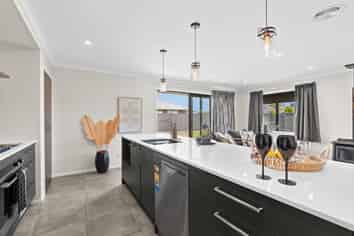 21 Maple Grove, Solway