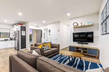 15A Reynella Drive, Massey