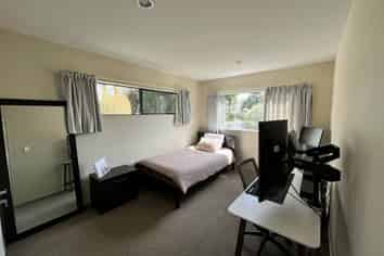 8A Ngatoa Place, Glenfield