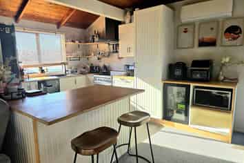 19 Matai Road, Stanmore Bay