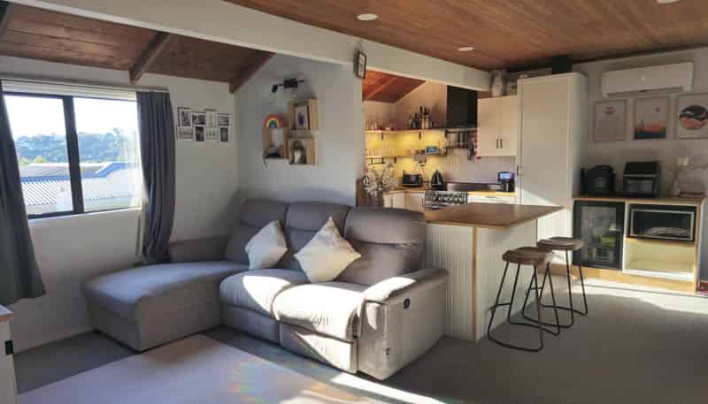 19 Matai Road, Stanmore Bay