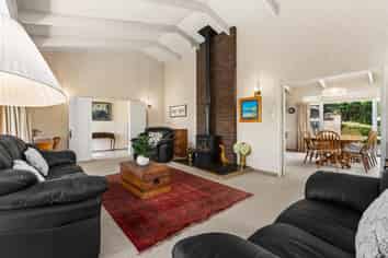 4 Tauroa Road, Havelock North